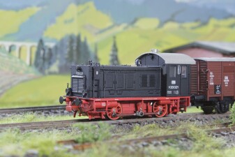 Lenz 30120-02 Diesellokomotive V20 021, DB