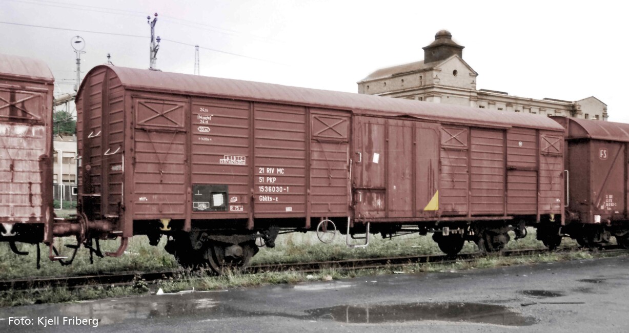 PIKO 24517  Gedeckter Güterwagen Gbs Ep. IV PKP