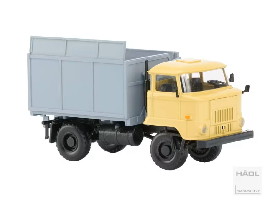 HÄDL 121071-10 IFA L60 Schwerhäckselaufbau Allrad Ballonräder Sandgelb