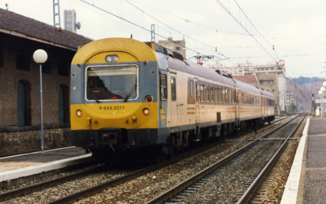 Arnold HN2617  E-Triebzug 444-503 „Estrella“ Ep. IV  RENFE