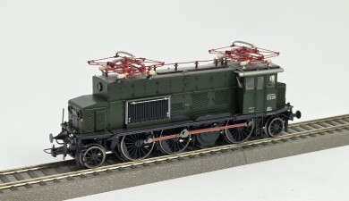 Rivarossi HR2853S  E-Lok E33 gr&uuml;n Ep. III  DB Sound