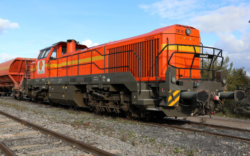 Jouef HJ2440S  Diesellok Vossloh DE 18 orange-gelb  Ep. VI  Colas Rail  Sound