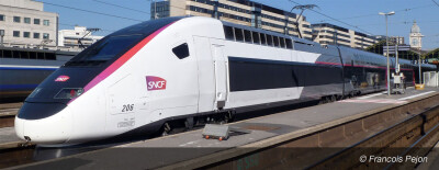 Jouef HJ2451S  E-Triebzug TGV Duplex Carmillon 4-teilig...