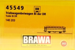 Brawa 45549  Einheits-Nebenbahnwagen Bi  140 203  Ep. III DR