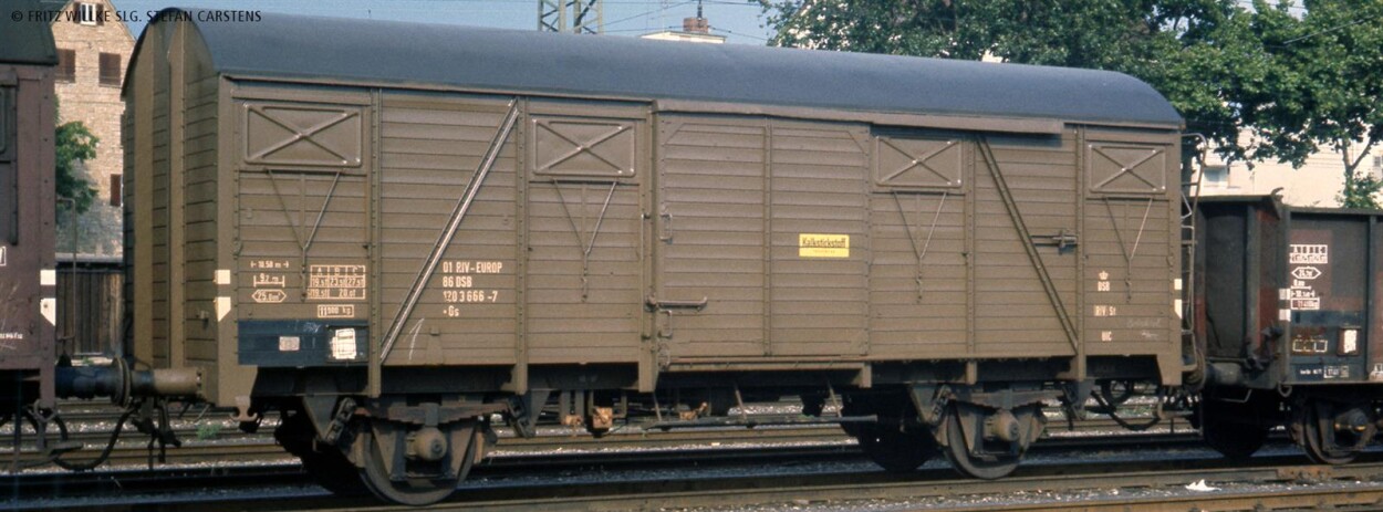 Brawa 50125  Gedeckter Güterwagen Gs "EUROP"  174-9  Ep. IV DSB