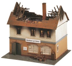 Faller 130429  Brandruine Gasthaus Zur Sonne