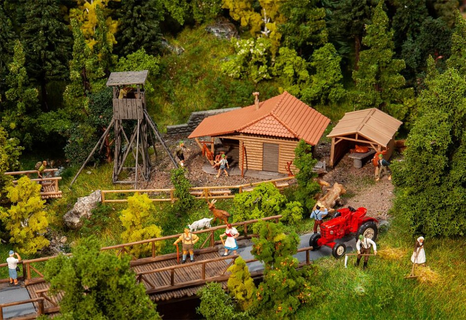 Faller 130637  Jagdhütte mit Hochsitz