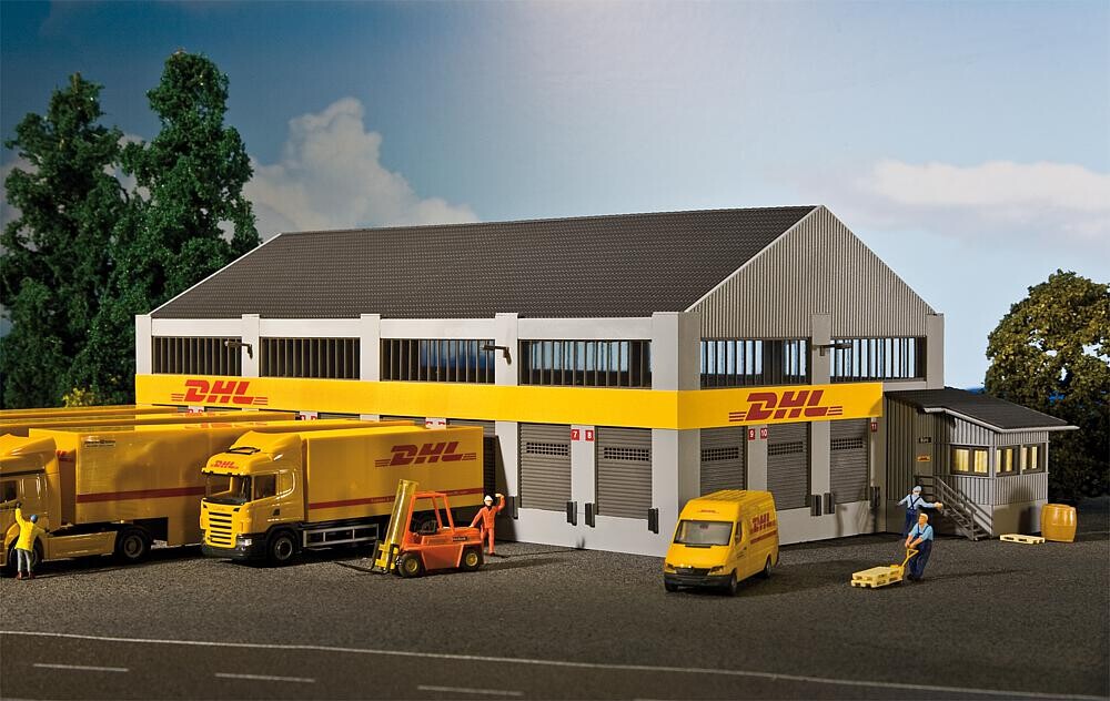 Faller 130981  Logistik-Zentrum DHL