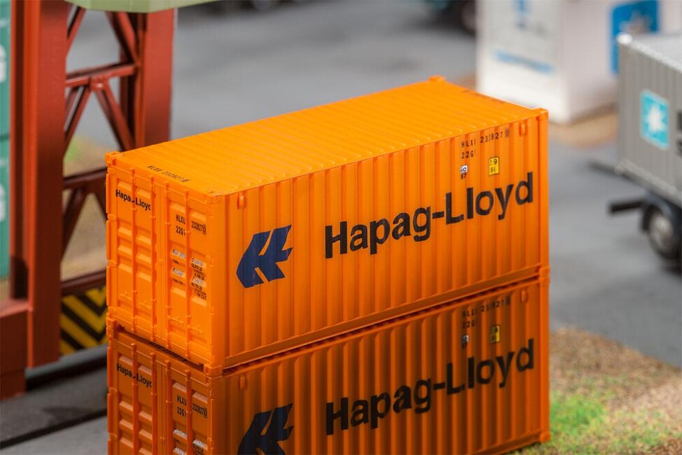 Faller 180826  20 Container Hapag-Lloyd