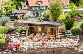 Faller 331146  Pola G  Pferdeunterstand mit Koppelzaun