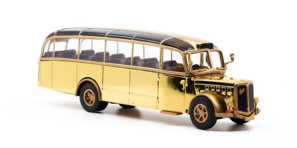 ACE 882009  1/87 Saurer Alpenwagen IIIa Gold Edition