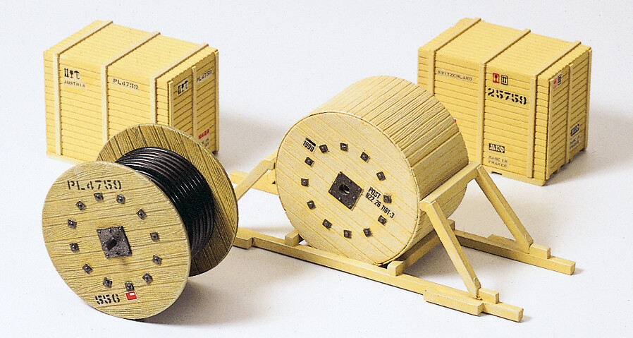 Preiser 17114  Kabelrollen, Transportkisten