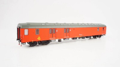 Heljan HE6138  Postwagen Litra P DSB  Ep. IV-V DSB