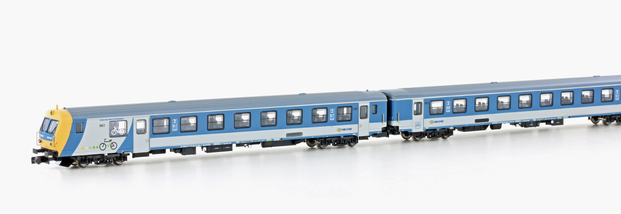 Jägerndorfer JC60360  3er-Set Personenwagen mit Steuerwagen  Ep. VI MAV