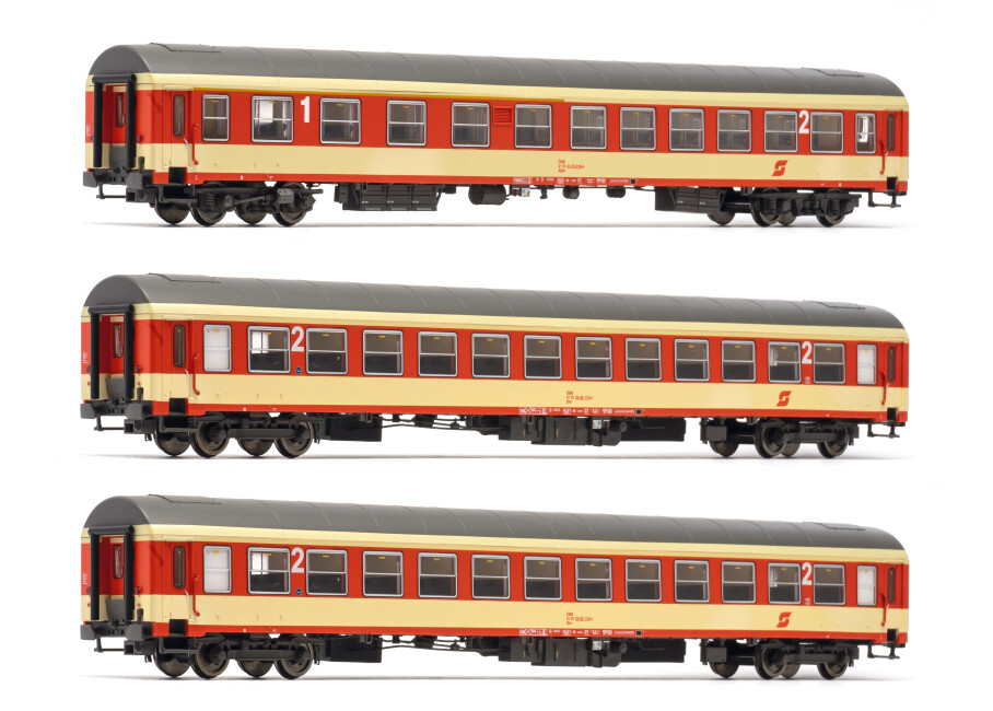 Jägerndorfer JC90302  3er-Set Personenwagen UIC-X Sparlack  Ep. IV ÖBB