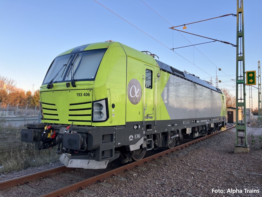 PIKO 21713 E-Lok BR 193 Alpha Trains VI + DSS PluX22