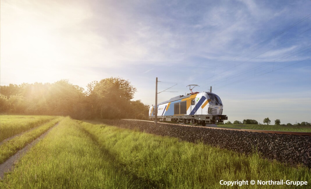 PIKO 51167 Diesel-/E-Lok BR 248 Northrail VI + DSS PluX22