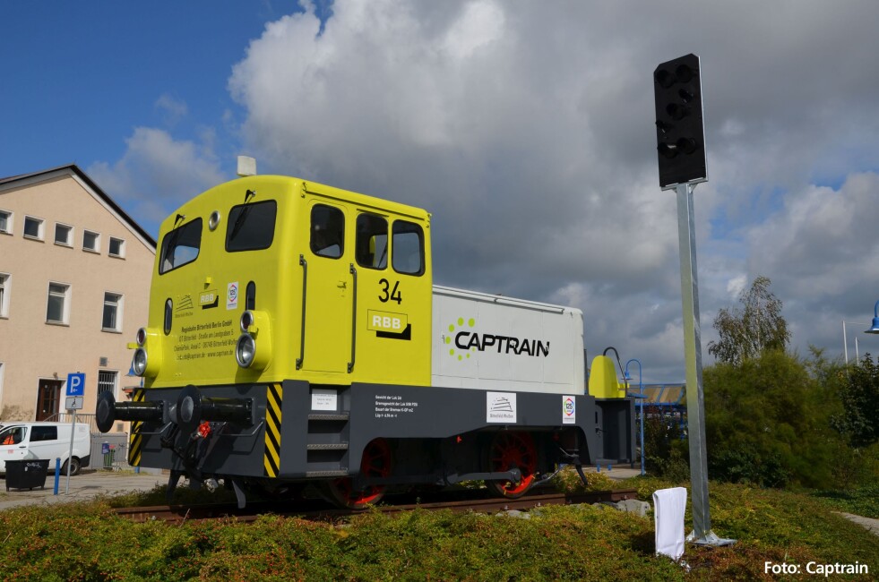 PIKO 52554 Diesellok V23 Captrain VI + DSS PluX22