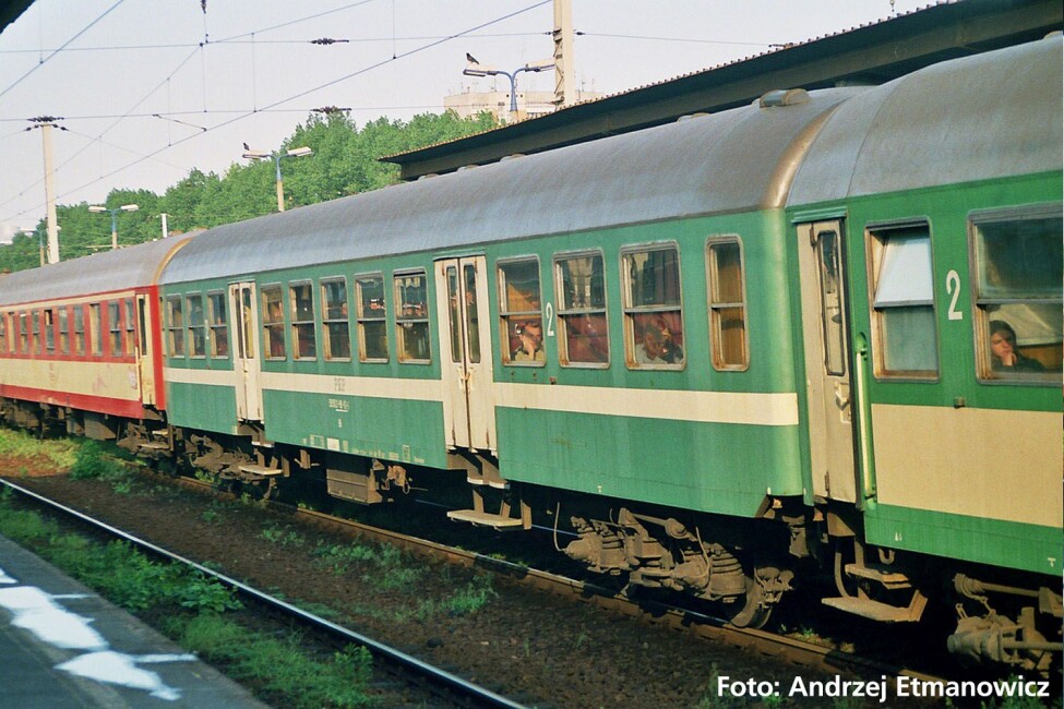 PIKO 96664 Nahverkehrswg. 120A PKP V