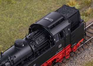 M&auml;rklin 39665 Dampflok 66 002 DB Clubmodell 2025