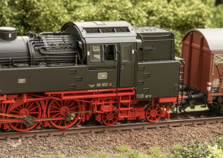 M&auml;rklin 39665 Dampflok 66 002 DB Clubmodell 2025