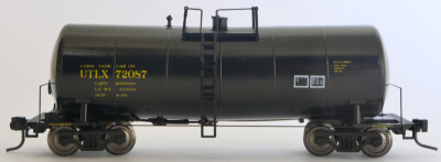 Zeuke-TT 72087 mtb Kesselwagen schwarz 40ft. 16.000 gal....