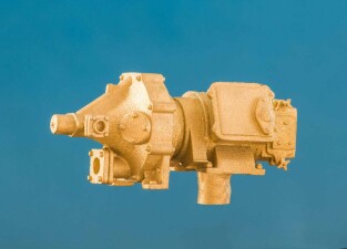 MMC 205055 Turbogenerator, AEG-2,5KV - 85V f&uuml;r s&auml;chs. IVK, VIK, VIIK