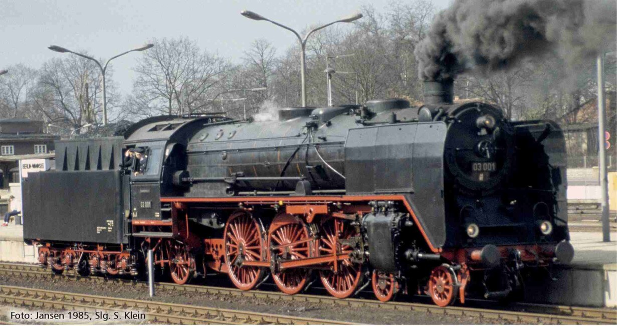 Tillig 04150 Dampflokomotive BR 03.0 der DR, Ep. III