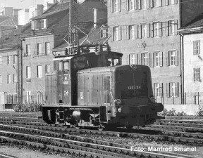 PIKO 21049 E-Lok Rh 1067 gr&uuml;n &Ouml;BB Ep. III Sound AC