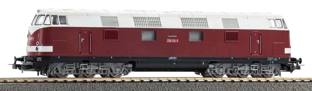 PIKO 52120 Diesellok BR 228 Sparlack DR Ep. V Sound AC