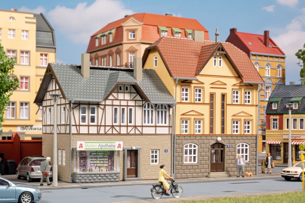 Auhagen 12354 Wohnhäuser Bahnhofstraße 2/4