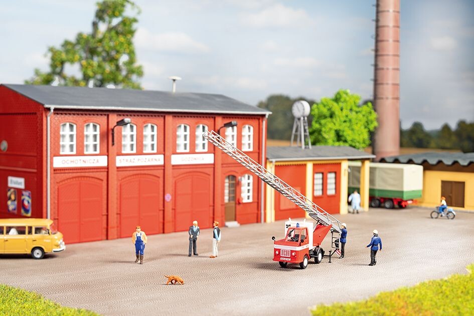 Auhagen 41688 Multicar M22 Drabina obrotowa stra?y po?arnej