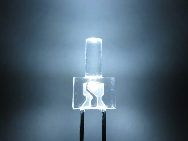 Schönwitz 50602 Tower LED lang 2mm kaltweiß / weiß klar