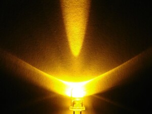 Sch&ouml;nwitz 50670 LED 5mm gelb Geh&auml;use klar...