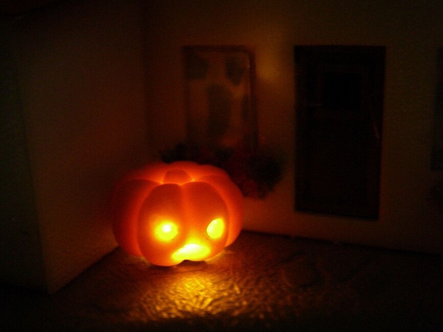 Schönwitz 50020 Halloween Kürbis mit Beleuchtung Spur N