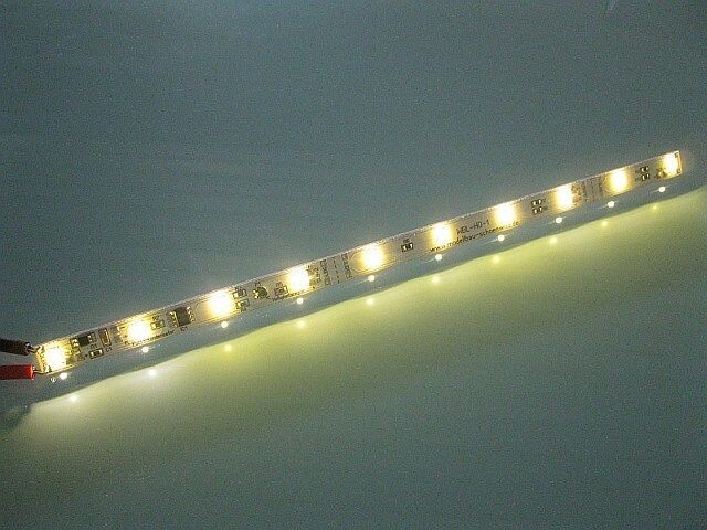 Schönwitz 50090 LED Waggonbeleuchtung warmweiß H0 / TT WBL-H0-1