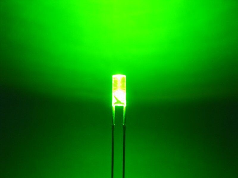 Schönwitz 50862 LED Zylinder 3mm klar grünlich / gelbgrün