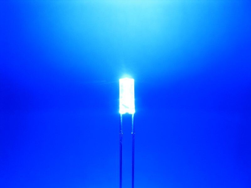 Schönwitz 50864 LED Zylinder 3mm klar blau