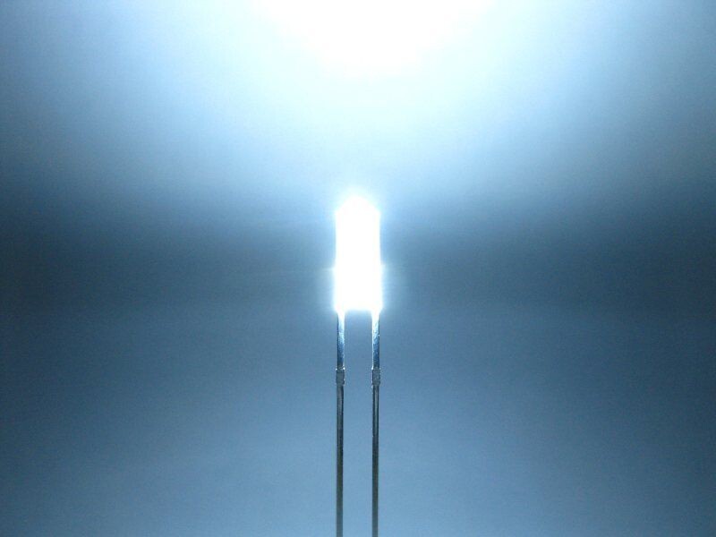 Schönwitz 50867 LED Zylinder 3mm klar kaltweiß / weiß