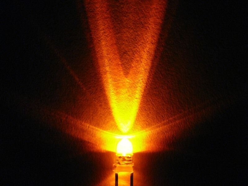 Schönwitz 50897 Standard LED 3mm klar orange / amber