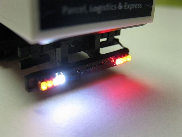 Schönwitz 50994 Rückleuchtenträger H0 gemeinsame Kathode mit LEDs für Car System