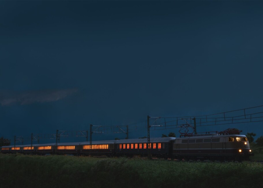Trix 25030 Elektrolokomotive E 03 002