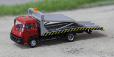 igra 66518120 Avia Abschleppwagen Doppeldecker Ep. IV
