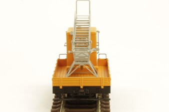M&amp;M Modell SKL24 mit Drehleiter in orange, DR, Fertigmodell, TT