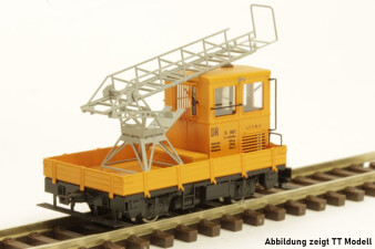 M&amp;M Modell SKL24 mit Drehleiter in orange, DR, Fertigmodell, H0