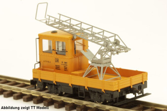 M&amp;M Modell SKL24 mit Drehleiter in orange, DR, Fertigmodell, H0