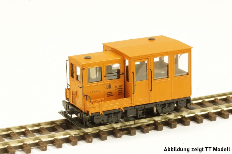 M&M Modell SKL24 mit Mannschaftkabine in orange, DR, Fertigmodell, H0