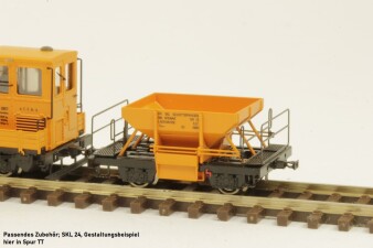 M&amp;M Modell Schotterwagen in orange, DR, Fertigmodell, TT