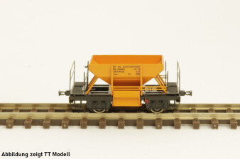 M&amp;M Modell Schotterwagen in orange, DR, Fertigmodell, H0