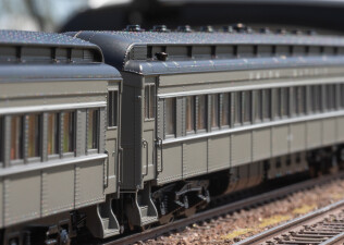 Trix 23729 US-Heavyweight Personenwagen-Set